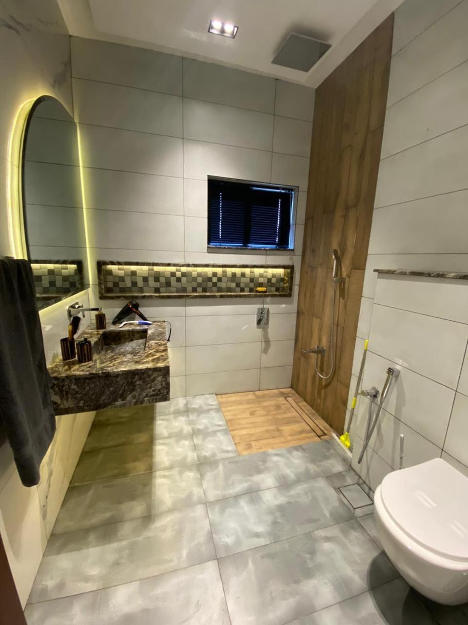 Firefly Retreat-Your Home Away From Home 라왈핀디 외부 사진