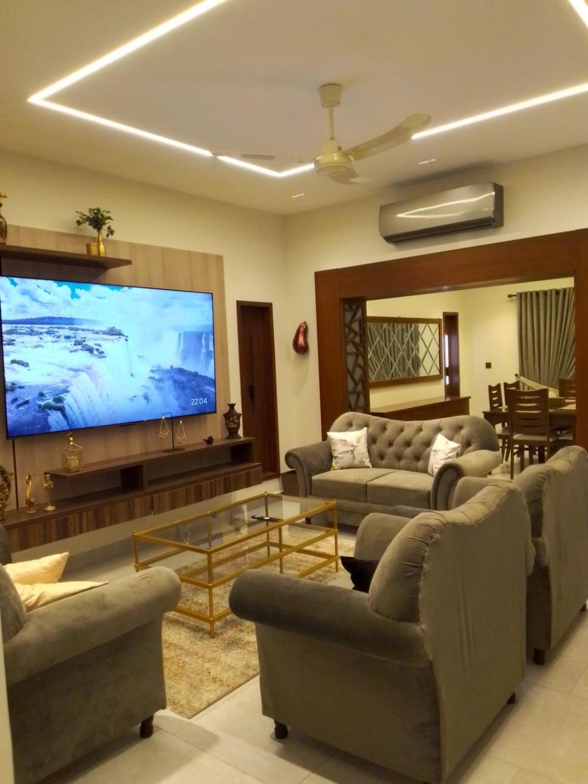 Firefly Retreat-Your Home Away From Home 라왈핀디 외부 사진